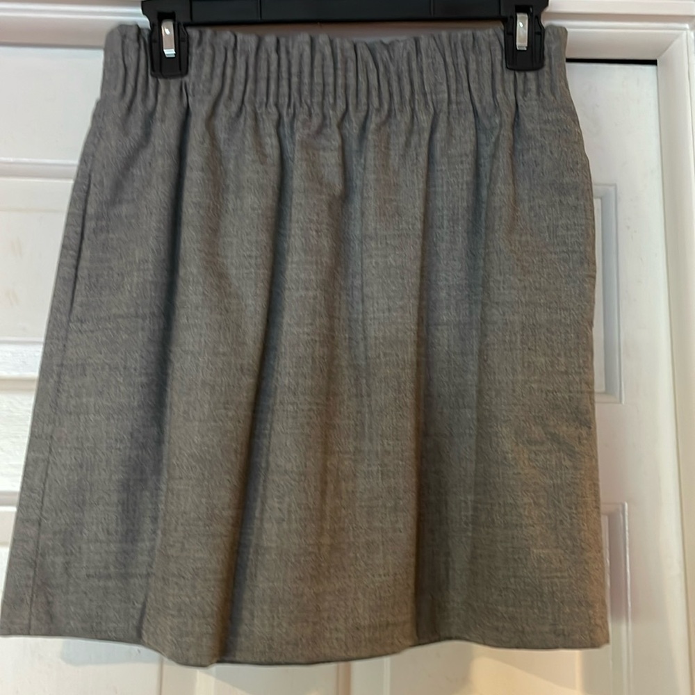 J Crew Skirt, Gray EUC size 4